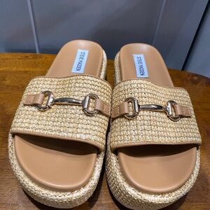 Steve Madden Kaley wedges